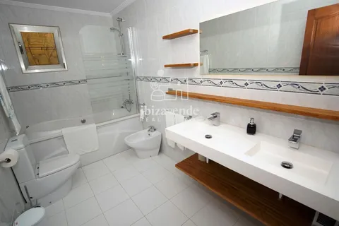 Haus 600 m² in Santa Eulària des Riu