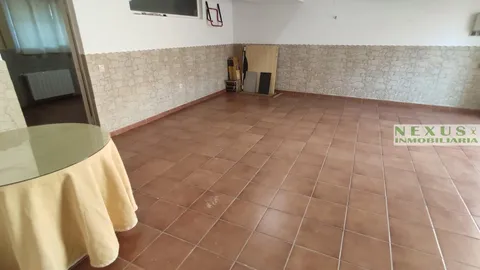 Appartamento 280 m² a Cáceres