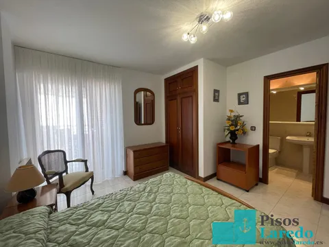 Wohnung 120 m² in Laredo