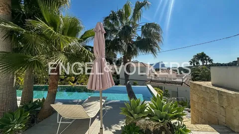 House 230 m² in Xàbia / Jávea