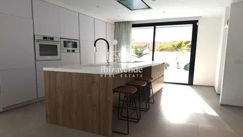Дом 595 м² в Santa Eulària des Riu