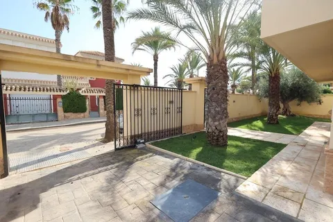 Moradia 415 m² em Orihuela