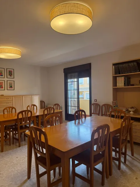 Chambre 300 m², Badajoz