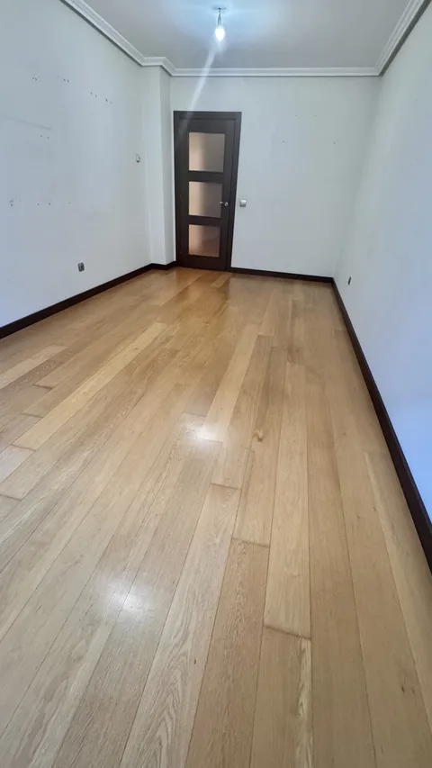 Pis de 110 m² a Oviedo