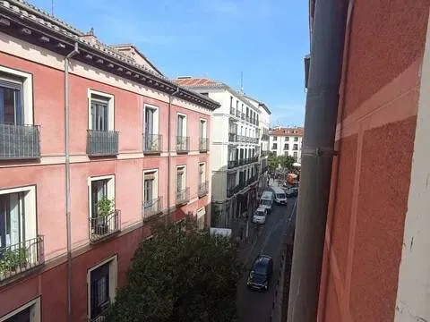Wohnung 68 m² in Madrid