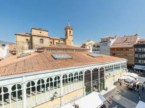 Pis de 84 m² a Oviedo
