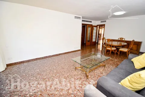 Pis de 161 m² a València
