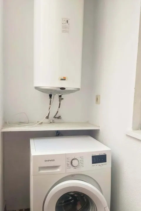 Habitació de lloguer, Burjassot