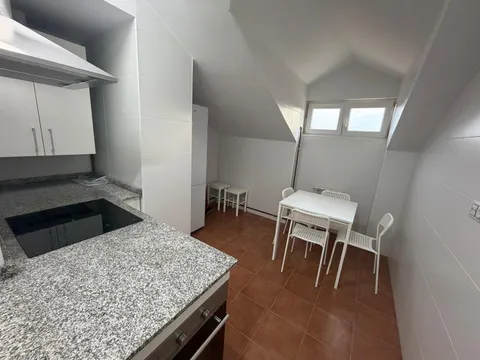 Piso de 100 m² en Meruelo