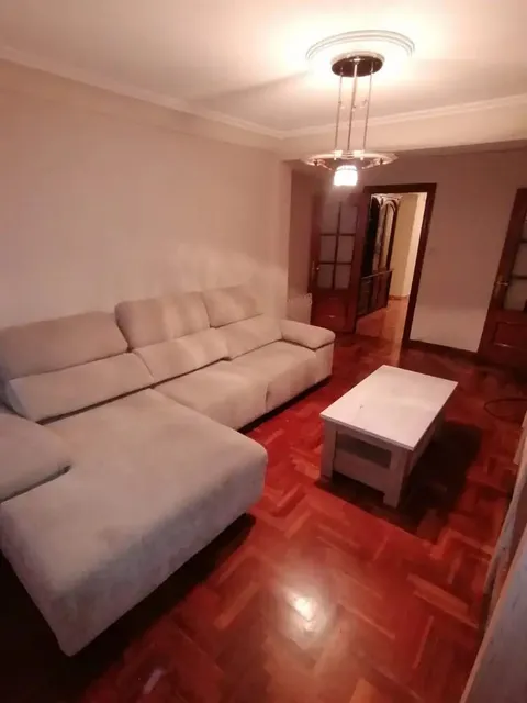 Pis de 80 m² a Gijón