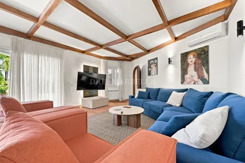 Casa de 256 m² a Estepona