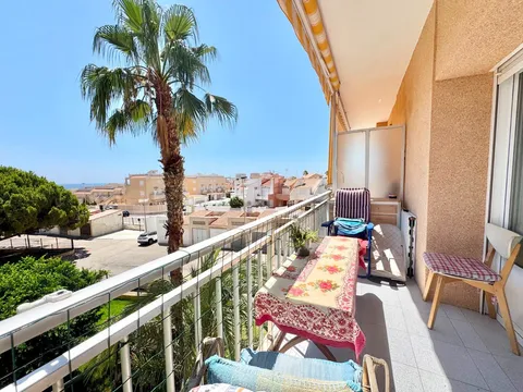 Pis de 85 m² a Torrevella (2/26)