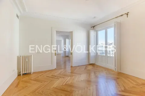 Apartamento 200 m² em Madrid