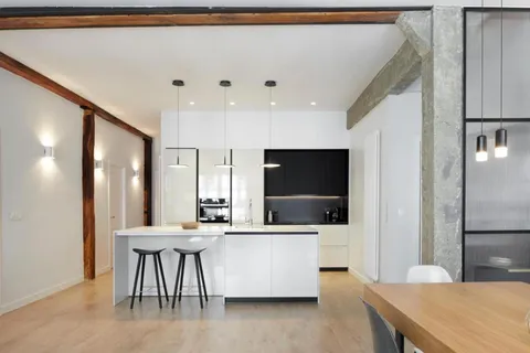 Pis de 107 m² a Sant Sebastià