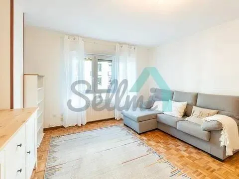 Flat 102 m² in Oviedo (2/45)
