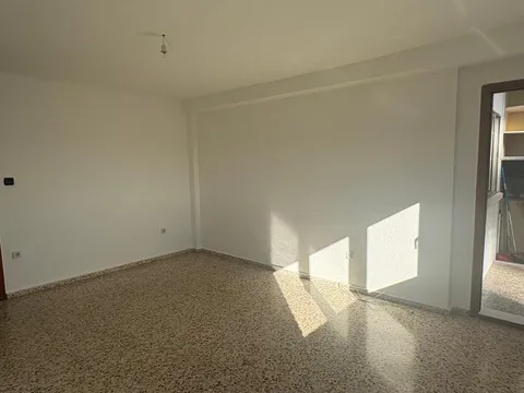 Piso de 81 m² en Zaragoza