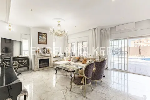 Casa de 392 m² a Cabrils (2/39)