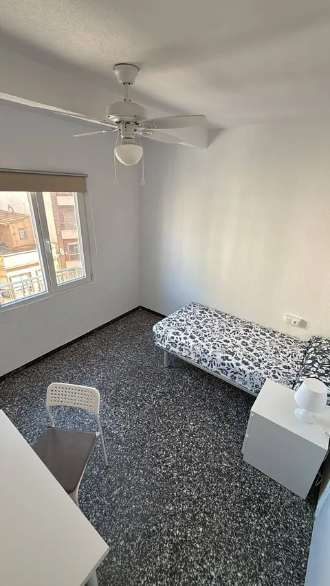 Habitació de lloguer, Elx