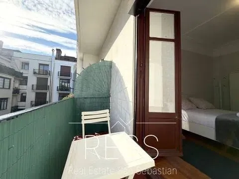 Pis de 136 m² a Sant Sebastià