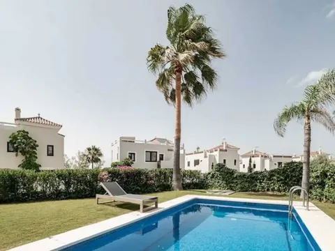 Casa de 180 m² a Estepona
