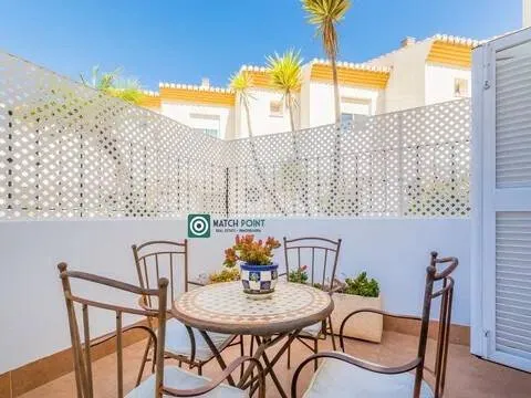 Apartamento 185 m² em Almuñécar