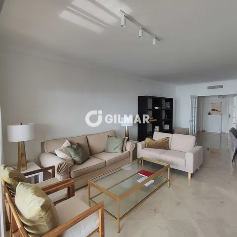 Pis de 120 m² a Estepona