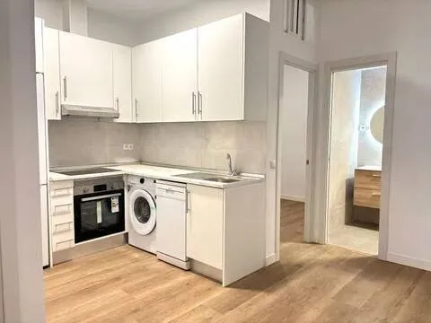 Apartamento 45 m² em Madrid (2/32)