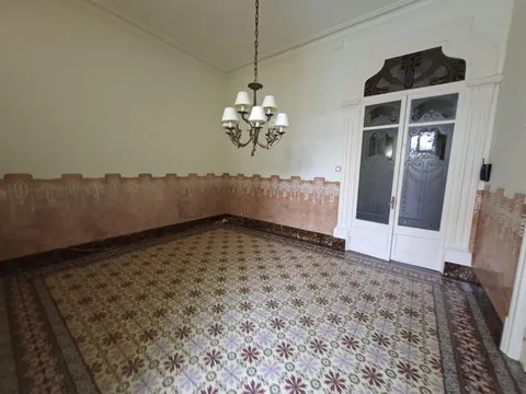 Casa 300 m² a Badalona