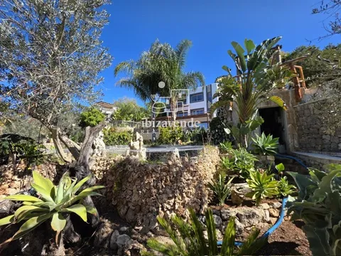 Дом 600 м² в Santa Eulària des Riu (4/40)