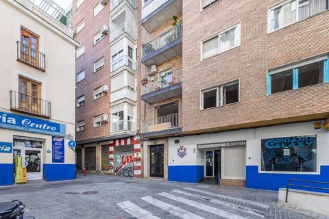 Piso de 101 m² en Granada