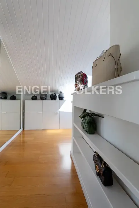 Будинок 151 м² у Sant Just Desvern