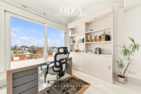Wohnung 192 m² in Madrid