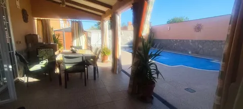 Casa de 175 m² a Las Ventas de Retamosa