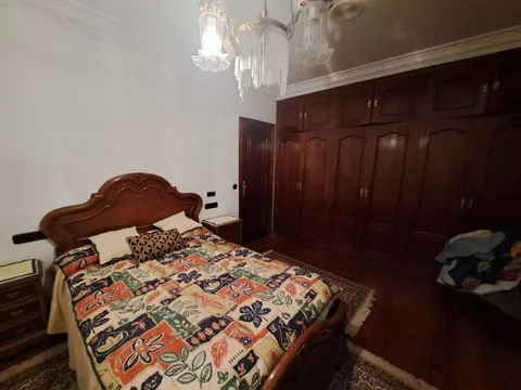 Casa de 494 m² a Teo