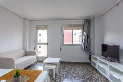 Chambre à louer, Valence