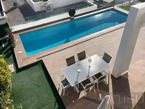 Maison 210 m² à Alicante