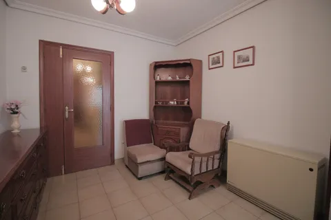 Habitació de lloguer, Cáceres