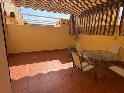 Casa de 230 m² a Mairena del Aljarafe