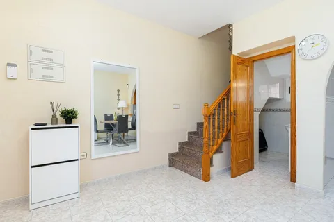 Pis de 80 m² a Oriola