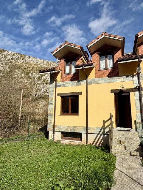 Casa de 87 m² en San Roque de Riomiera
