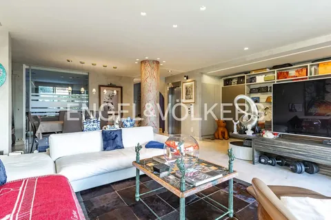 Casa de 305 m² a Tiana