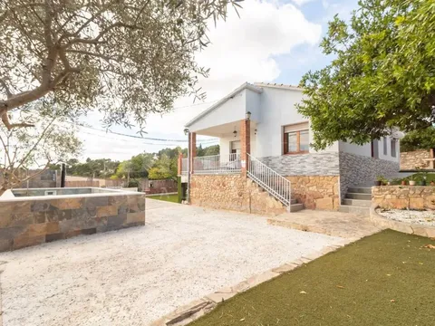 Casa de 90 m² en Torre de Claramunt