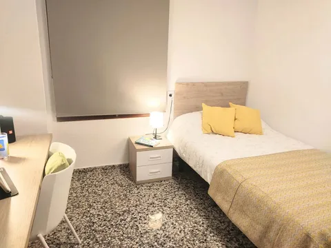 Stanza in affitto, Montcada / Moncada