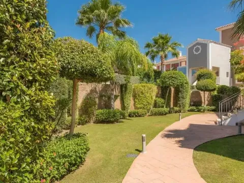 Casa de 180 m² a Estepona