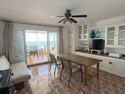 Piso de 110 m² en Santa Pola (4/23)