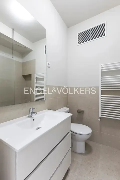 Wohnung 135 m² in Madrid
