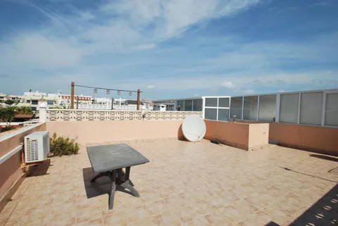 Pis de 72 m² a Los Montesinos