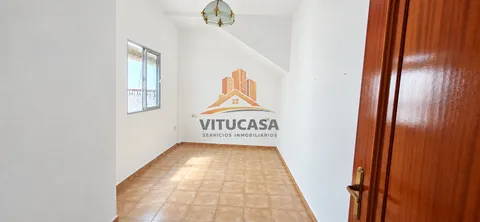 Pis de 78 m² a Dos Hermanas