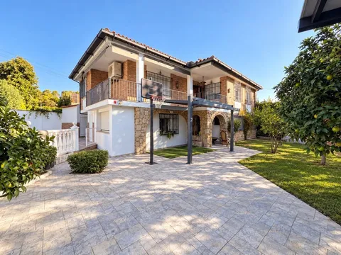 Casa 311 m² a Cordova