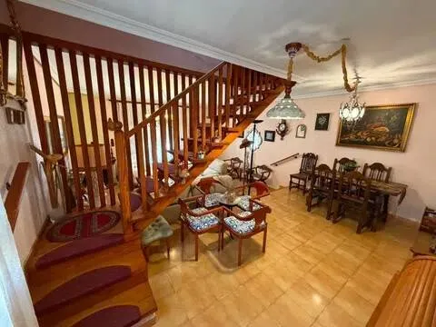 Casa de 200 m² a Torrevella